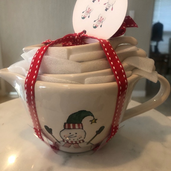 New Rae Dunn Snowman Measuring Cups - Picture 2 of 6